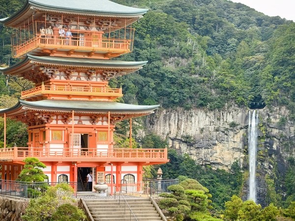 那智山瀑布與三重塔